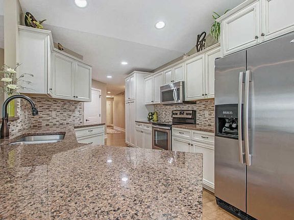 2nd image of 351 Turnberry Way