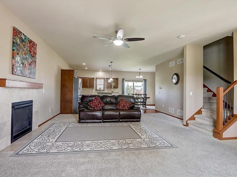 330 S Legacy Way — Photo 4