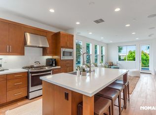 999 Katama Bay Dr, Costa Mesa, CA 92627