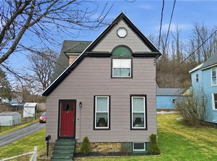 9 Bellinger St, Mohawk, NY 13407