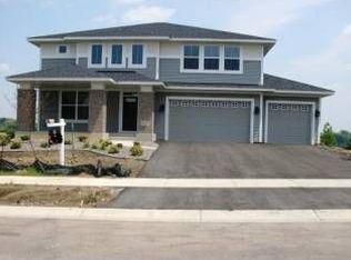 6276 Peony Ln N, Maple Grove, MN 55311