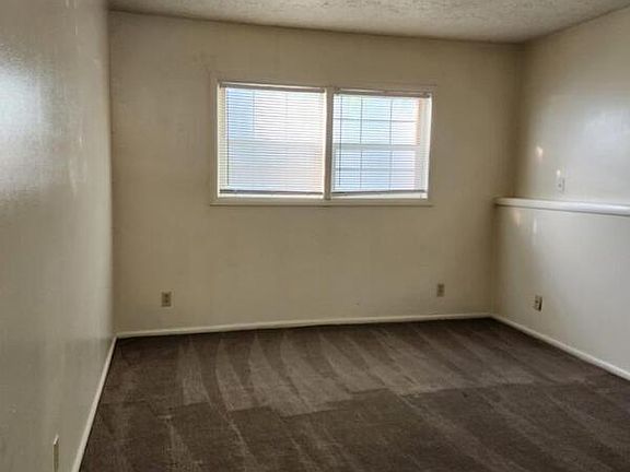 2nd image of 230 Carol Dr #4