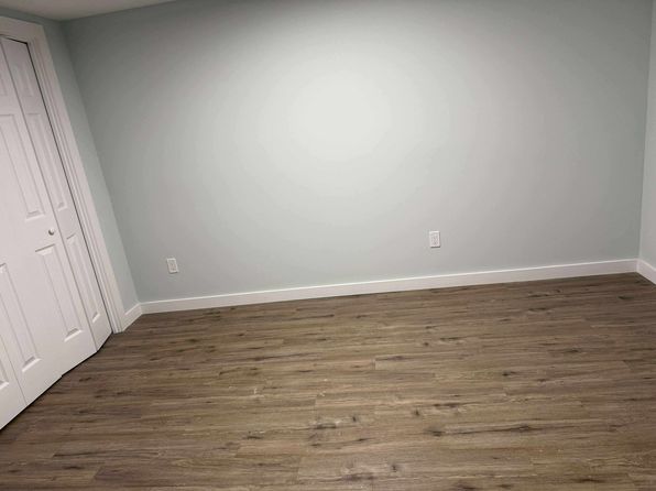 243 Flax Hill Rd