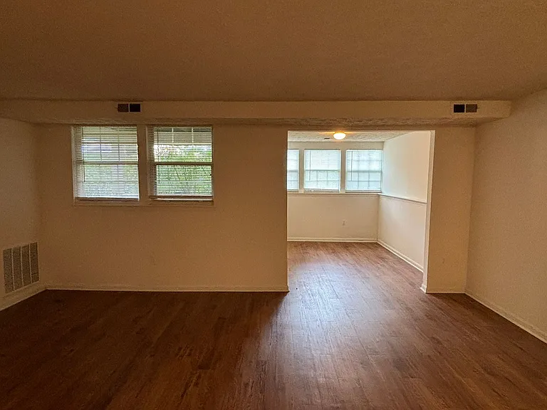 798 Southern Hills Dr — Photo 6
