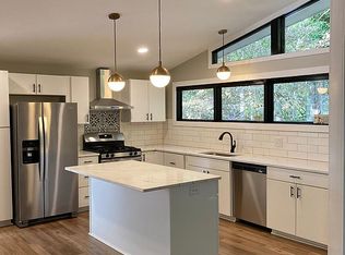 98 Pele Pl, Fountain Inn, SC 29644