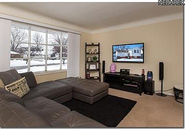 4th image of 1326 Jackie Ln