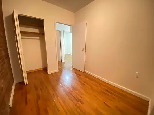 Rented by Best Apartments North Inc | media 21