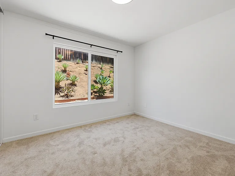 14545 Hillndale Way — Photo 23