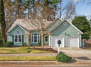 5608 Barham Ct, Raleigh, NC 27613