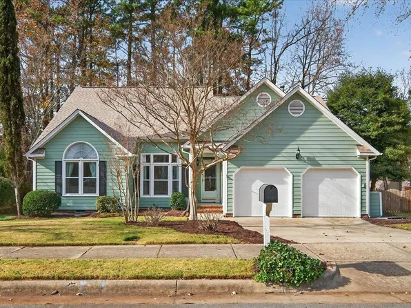 5608 Barham Ct, Raleigh, NC 27613