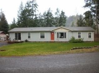 171 NE Rainbow Ln, Belfair, WA 98528