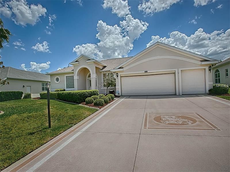 1st image of 5638 Belle Terre Dr
