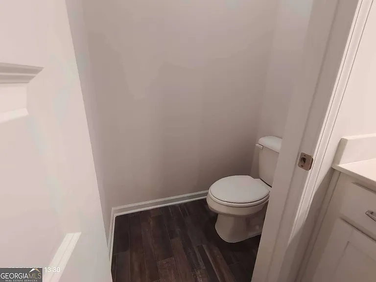 269 Dupont Dr — Photo 11
