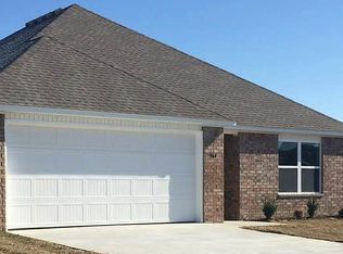 944 Macy Ln, Elkins, AR 72727