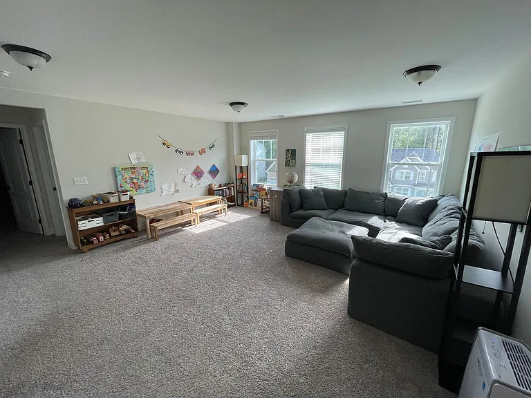 195 School Side Dr — Photo 12