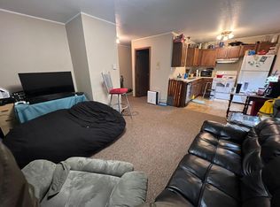 916 8th Ave #8, Brookings, SD 57006