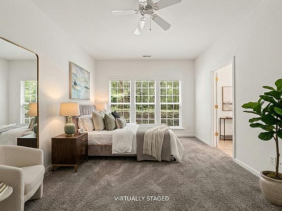 5th image of 12018 Fox Valley St