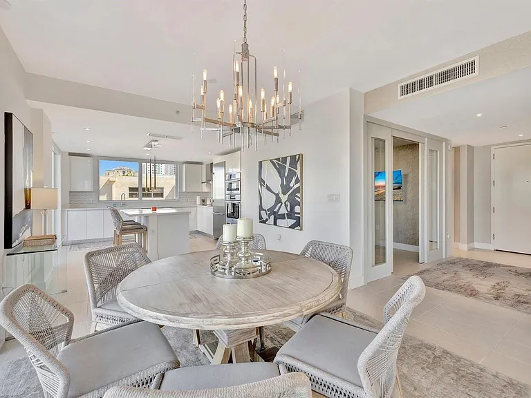 612 Bayshore Dr #301 — Photo 18