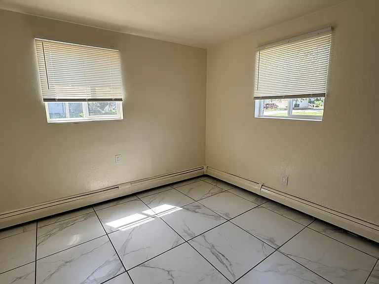 341 Kendall Ave #1 — Photo 9