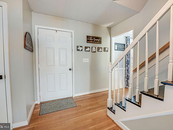 4th image of 3241 Titanic Dr