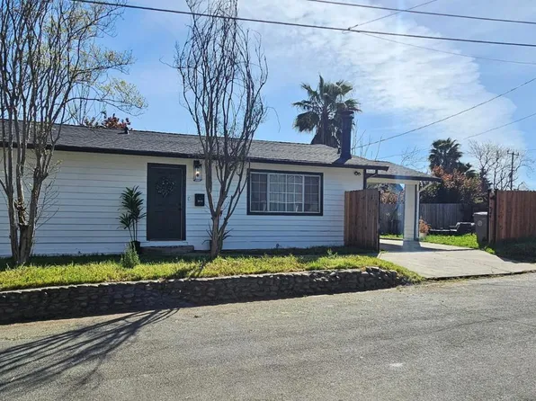 2616 Selma St, Sacramento, CA 95815