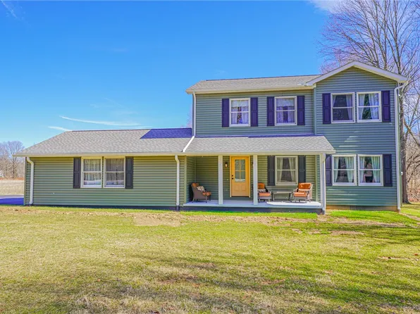 534 New Bedford Sharon Rd, West Middlesex, PA 16159