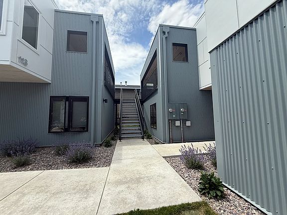 4th image of 111 W Sussex Ave #100