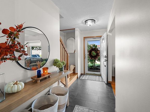 5th image of 3426 Fairhaven Rd
