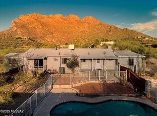 9001 N Riviera Dr, Tucson, AZ 85704