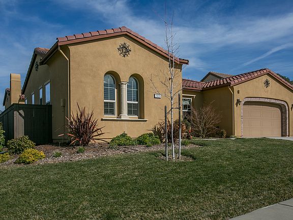 3rd image of 2329 Picasso Way