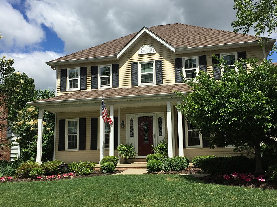 1st image of 33125 Popham Ln