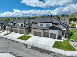 177 W Harvest Village Ln, Saratoga Springs, UT 84045