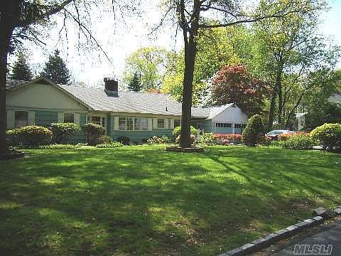 1st image of 9 Central Dr