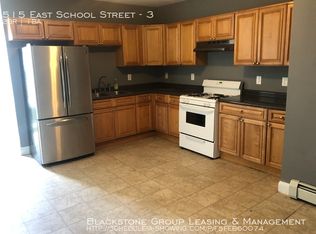 515 E School St APT 3, Woonsocket, RI 02895