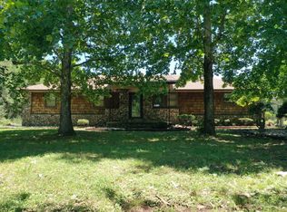 1014 Mountain Pine Rd, Hot Springs, AR 71913