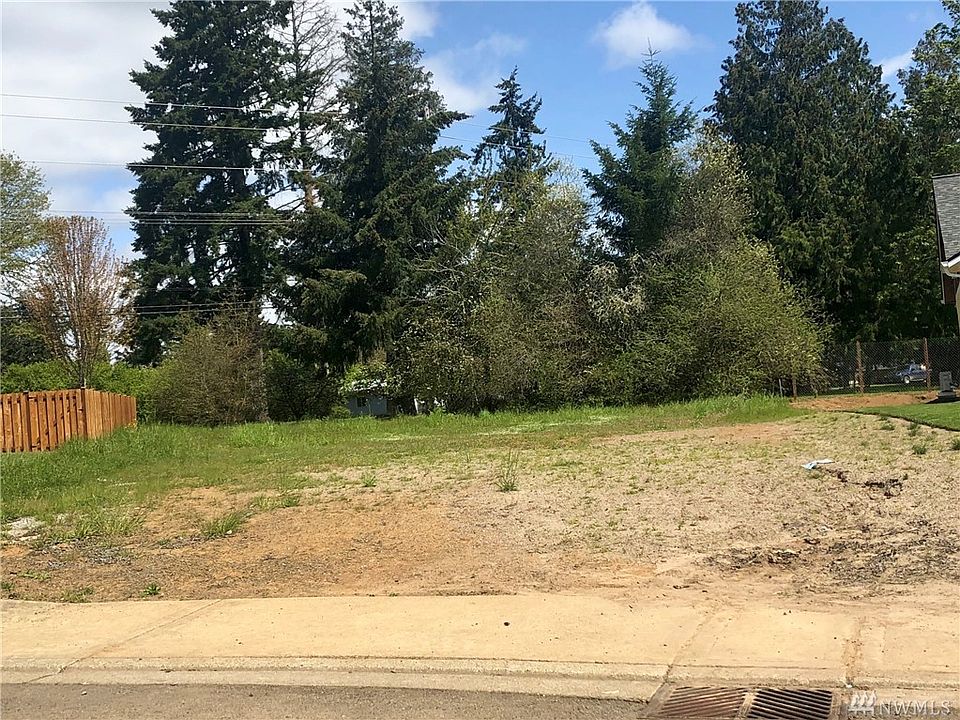 1st image of 228 Fenway Dr