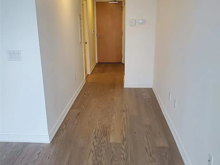 11 Wellesley St W #3910 — Photo 2
