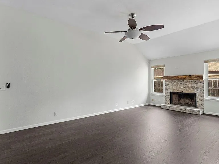 13213 Villa Park Dr — Photo 10