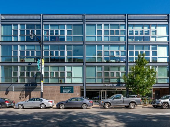 1540 W Fullerton Ave APT 205