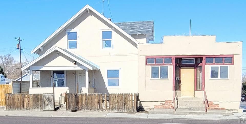 1st image of 1835 E 4th St #39