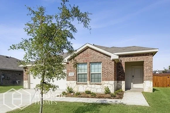 3102 Channing Dr — Photo 1