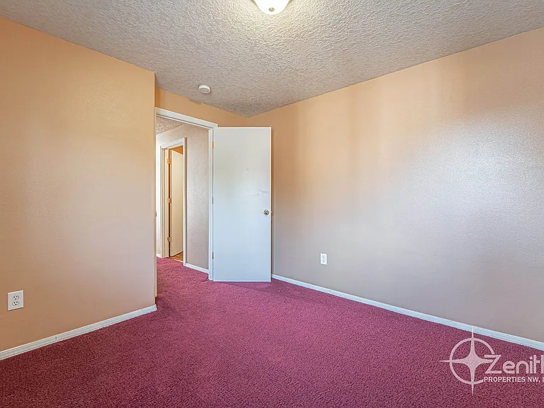 15501 NE 88th St — Photo 21