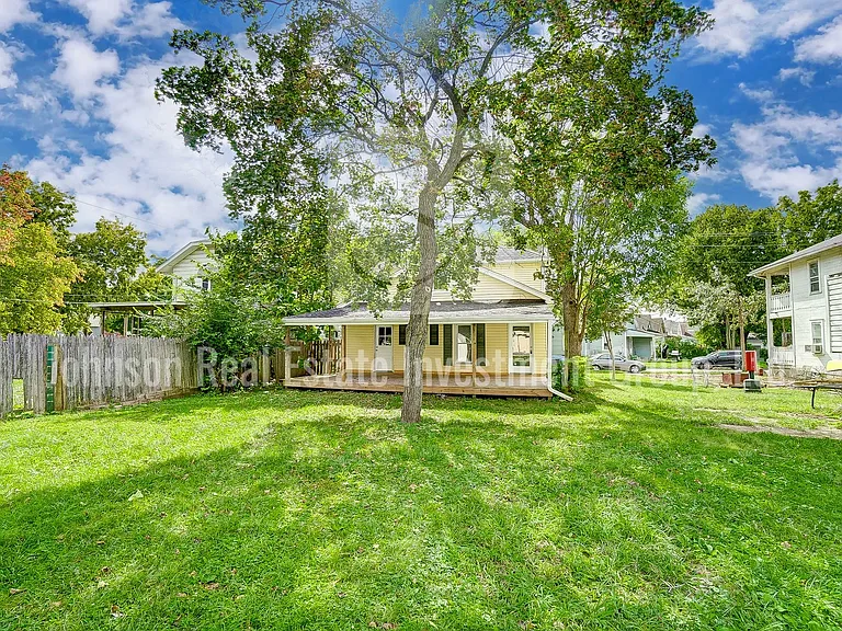Large lot with plenty of space.