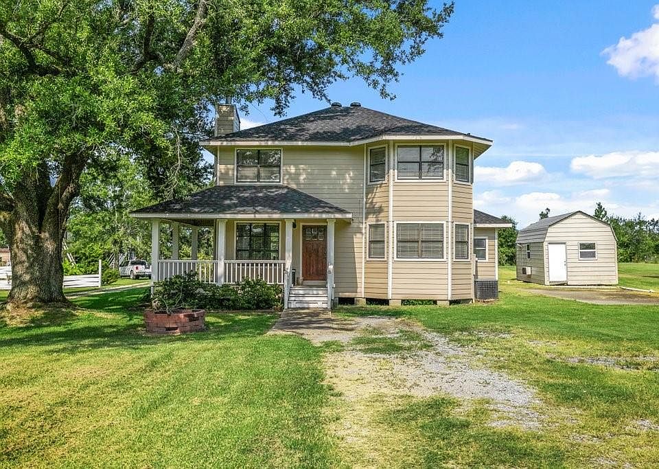 1st image of 6592 Ursan Dr