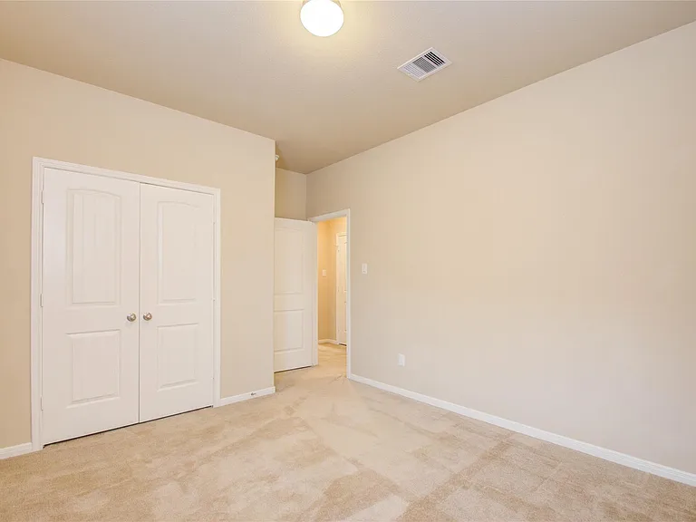 8710 Austin Thomas Dr — Photo 19