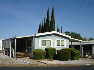 432 Red Cedar Dr, Redding, CA 96003