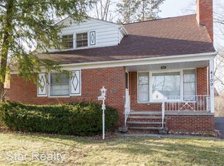 4109 Bluestone Rd, Cleveland Heights, OH 44121