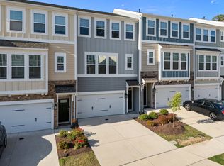 1045 Manorhaven Dr, Durham, NC 27703