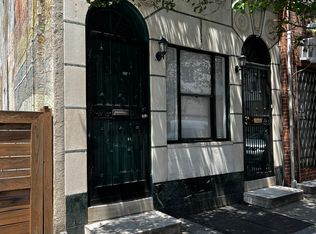 916 S 8th St FLOOR 1, Philadelphia, PA 19147