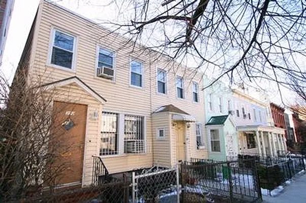 Sold by Betancourt & Associates Realty LLC | media 2